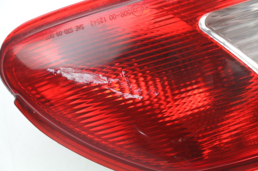 photo de FEU ARRIERE GAUCHE PIAGGIO MP3 LT 300 (2010 - 2016)