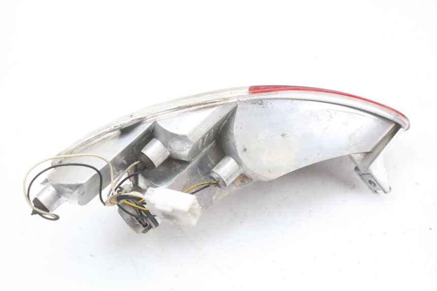 photo de FEU ARRIERE GAUCHE PIAGGIO MP3 125 (2006 - 2014)