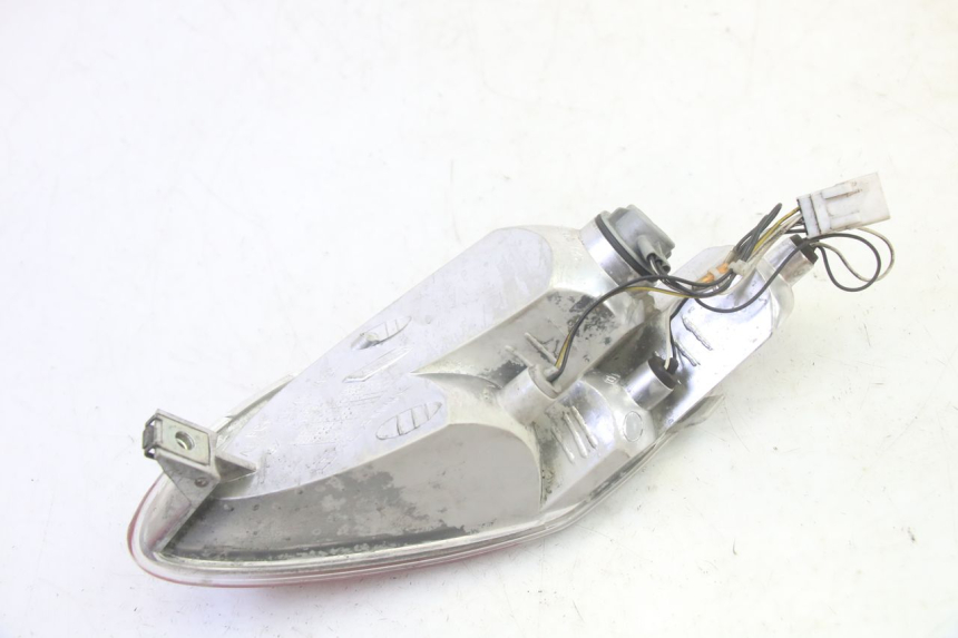 photo de FEU ARRIERE GAUCHE PIAGGIO MP3 RL 250 (2007 - 2010) - Vue d’ensemble