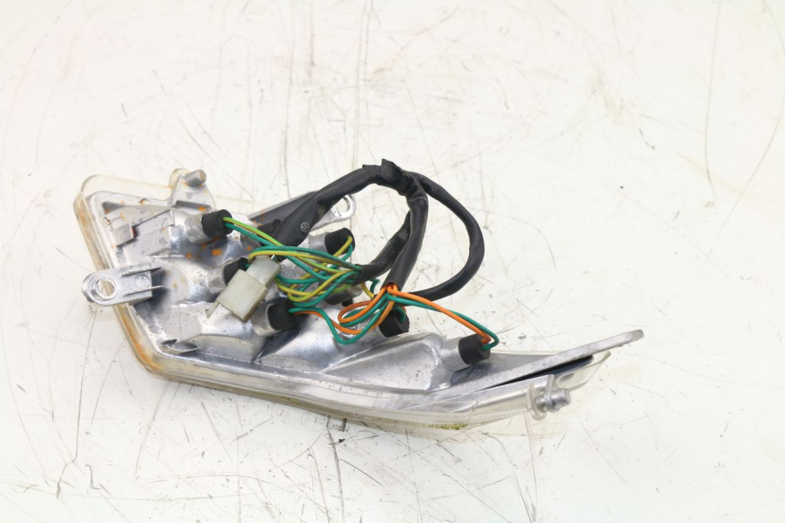 photo de FEU ARRIERE GAUCHE PEUGEOT VIVACITY NEW 4T 50 (2008 - 2017)