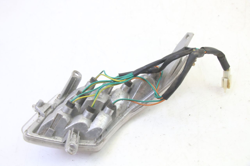 photo de FEU ARRIERE GAUCHE PEUGEOT VIVACITY NEW 4T 50 (2008 - 2017)