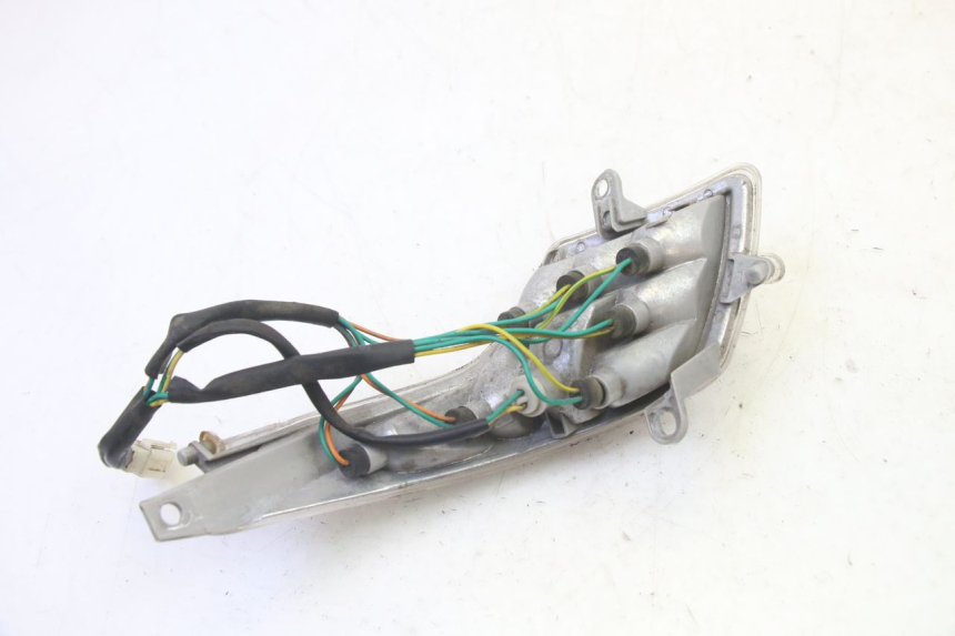 photo de FEU ARRIERE GAUCHE PEUGEOT VIVACITY NEW 4T 50 (2008 - 2017)