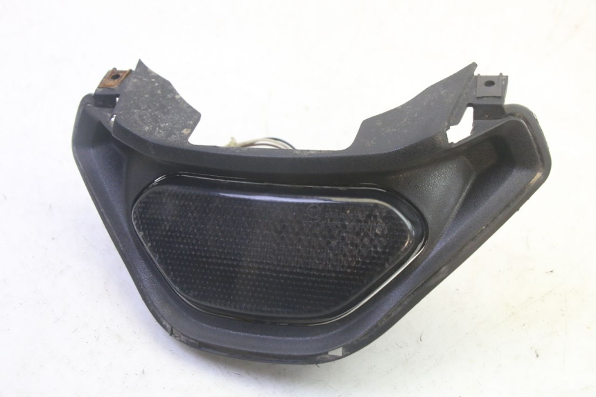 photo de FEU ARRIERE SUZUKI GSF N BANDIT 600 (1996 - 1999) - Vue principale