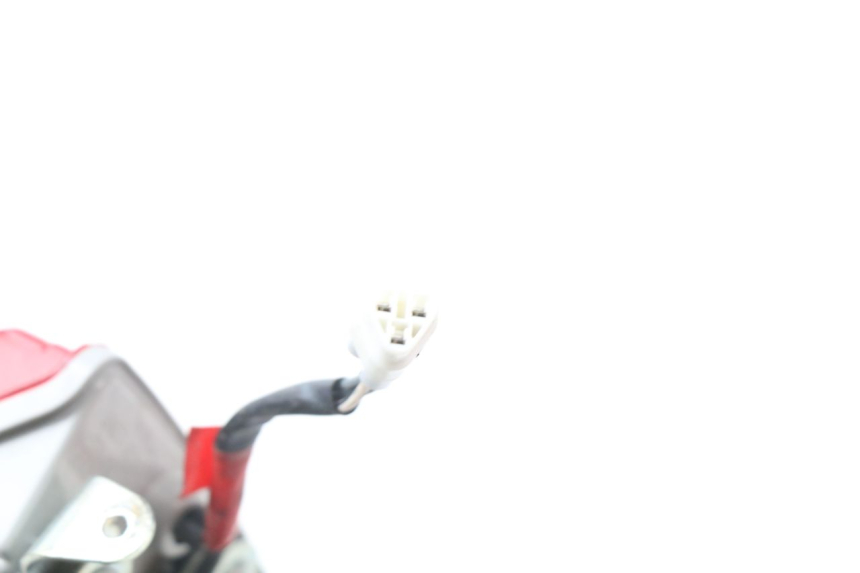 photo de FEU ARRIERE SUZUKI GSX-R GSXR K16 1000 (2012 - 2016) - Détail de la pièce