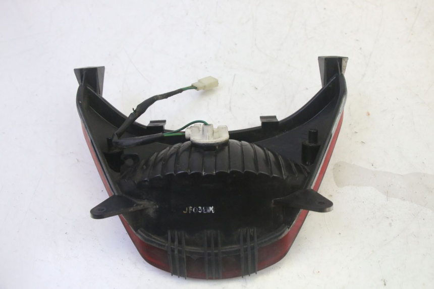 photo de FEU ARRIERE DAELIM HISTORY 125 (2001 - 2002)