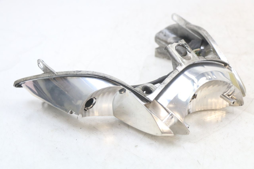 photo de FEU ARRIERE HONDA NES AROBASE 125 (2000 - 2003)