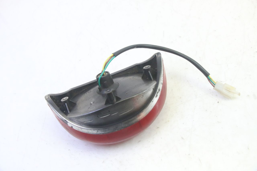 photo de FEU ARRIERE SPEEDY HT50QT6 50