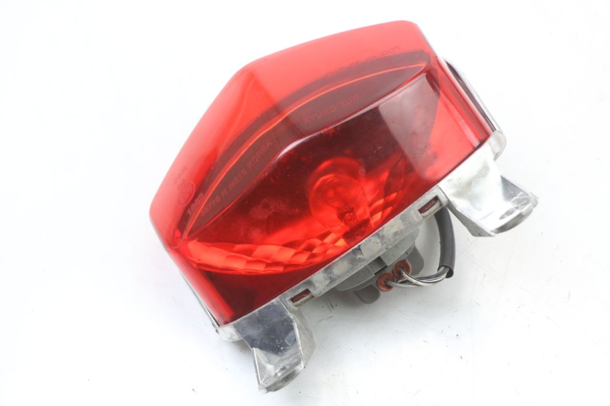 photo de FEU ARRIERE HYOSUNG GTR 125 (2006 - 2008)