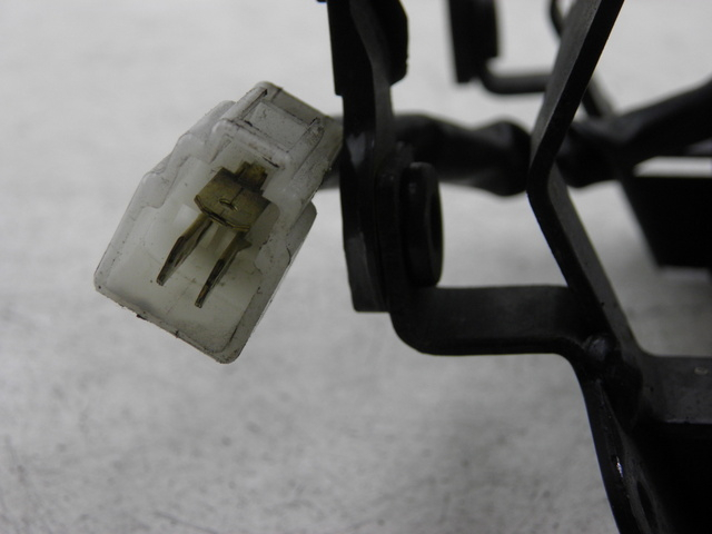 photo de FEU ARRIERE KAWASAKI ZZR 600 (1995 - 2004)