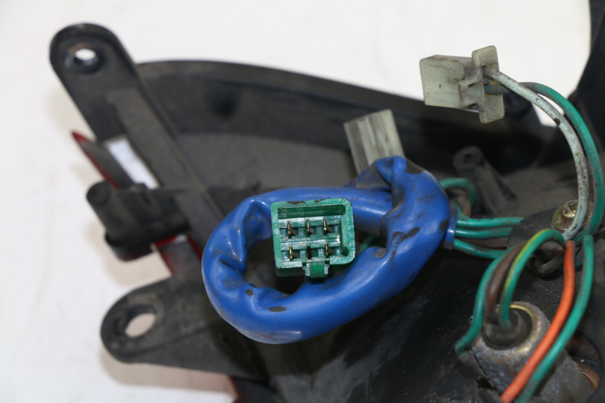 photo de FEU ARRIERE KYMCO GRAND DINK 125 (2002 - 2007)