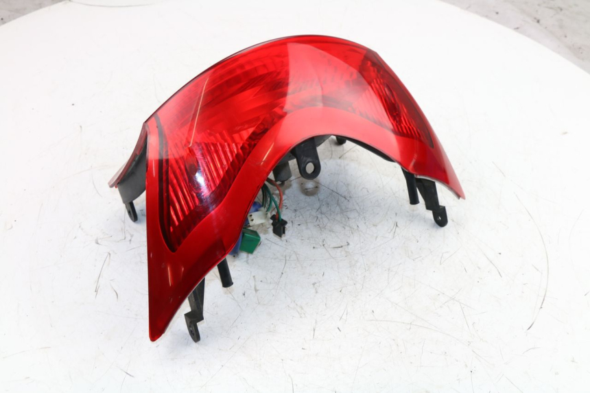 photo de FEU ARRIERE KYMCO GRAND DINK 125 (2008 - 2014)