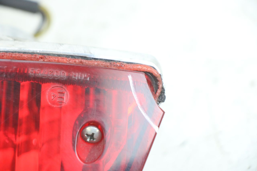 photo de FEU ARRIERE PIAGGIO NEW TYPHOON 50 (2018 - 2021)