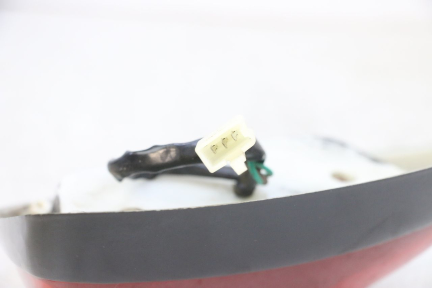 photo de FEU ARRIERE JM MOTORS OLDIES GT 4T 50 (2018 - 2025) - Zoom état d’usage