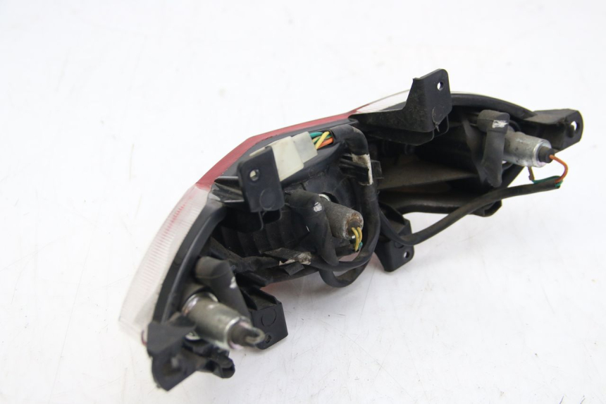 photo de FEU ARRIERE PEUGEOT KISBEE 4T 50 (2010 - 2017)