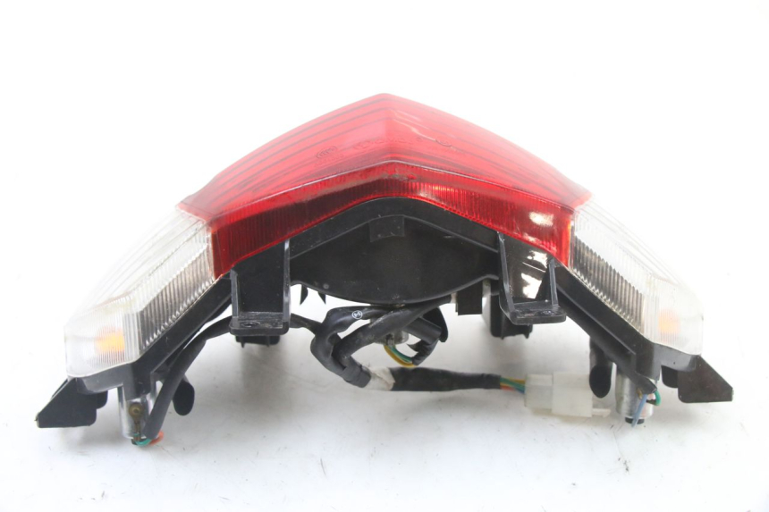 photo de FEU ARRIERE PEUGEOT KISBEE 4T 50 (2018 - 2022)