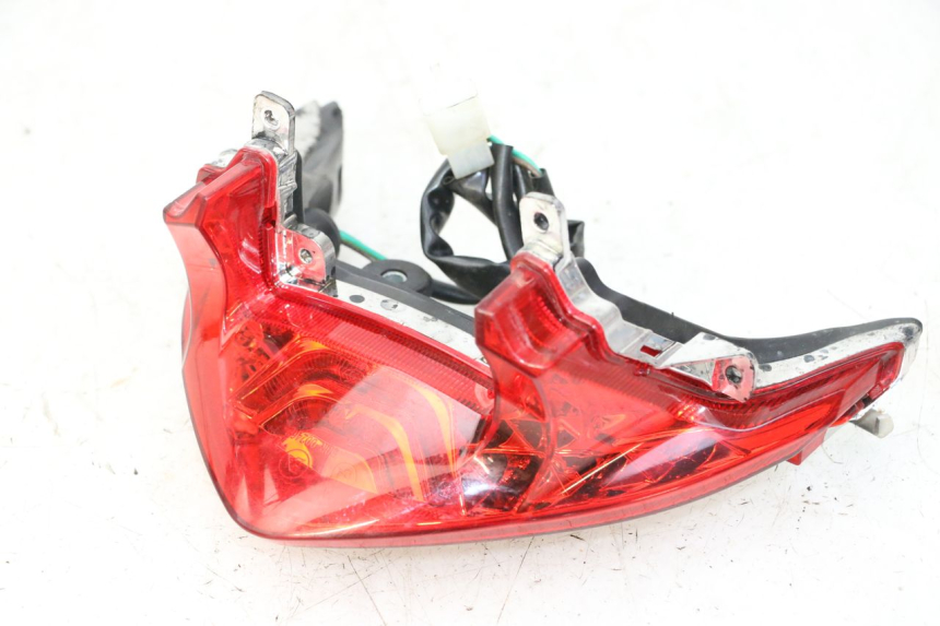 photo de FEU ARRIERE MAG POWER R-STREET 50 (2016 - 2025)