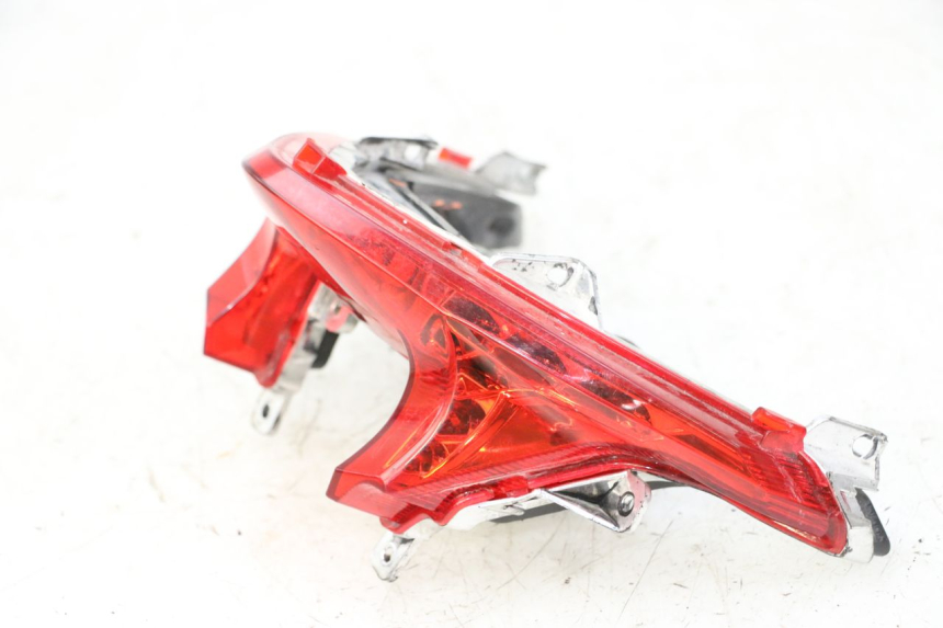 photo de FEU ARRIERE MAG POWER R-STREET 50 (2016 - 2025)