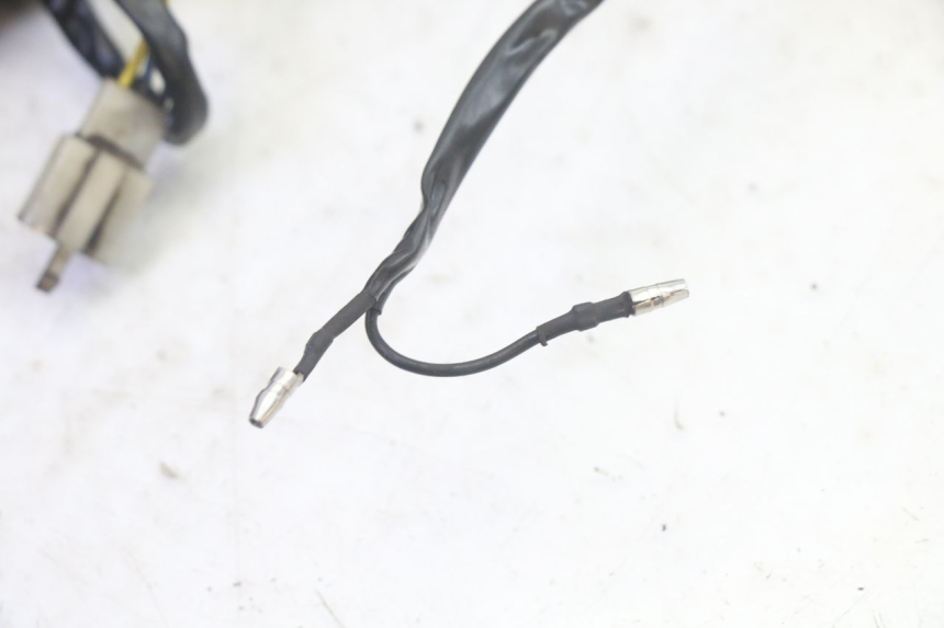 photo de FEU ARRIERE RIDE RACE 2T 50 (2012 - 2017) - Détails caractéristiques