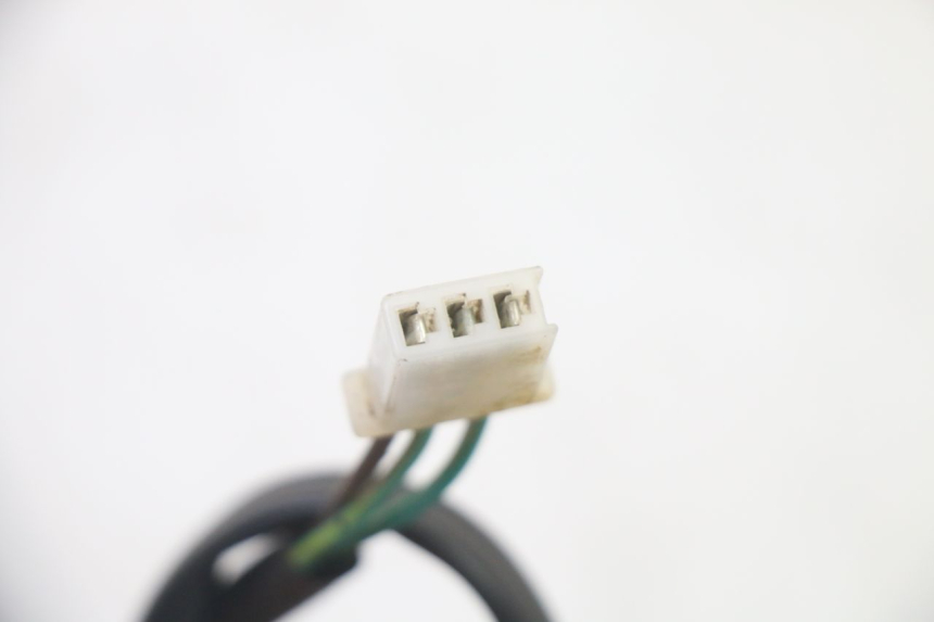 photo de FEU ARRIERE HYTRACK S 150 (2003 - 2011)