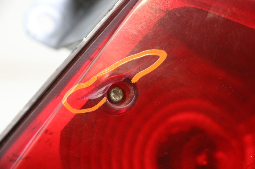 photo de FEU ARRIERE DAELIM S1 125 (2007 - 2016) - Vue d’ensemble