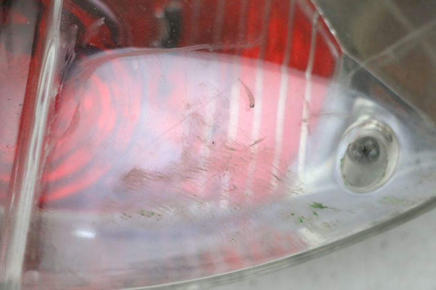 photo de FEU ARRIERE PEUGEOT SPEEDFIGHT 2 LC 50 (2000 - 2009)