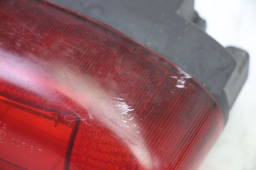 photo de FEU ARRIERE TRIUMPH SPRINT 900 (1995 - 1998)