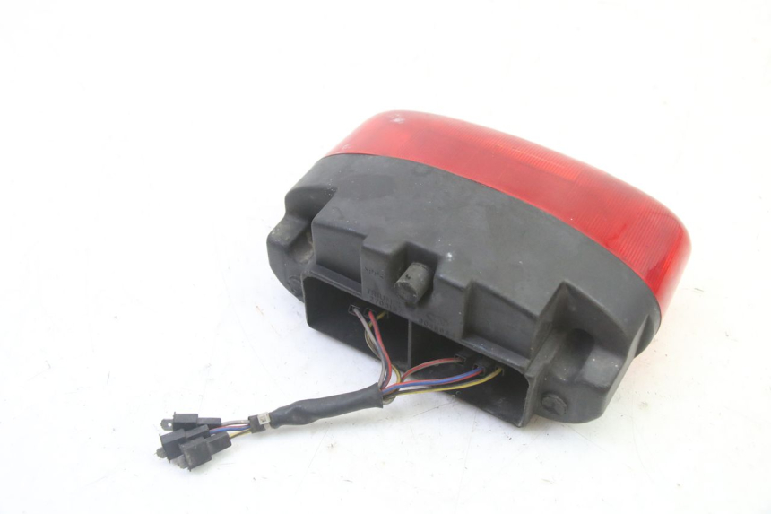 photo de FEU ARRIERE TRIUMPH SPRINT 900 (1995 - 1998)