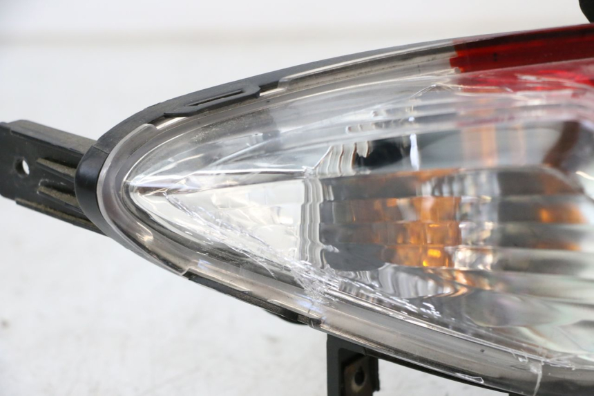 photo de FEU ARRIERE SUZUKI BURGMAN 125 (2018 - 2021)