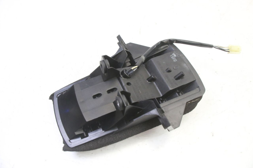 photo de FEU ARRIERE SUZUKI SV S 650 (2003 - 2009)