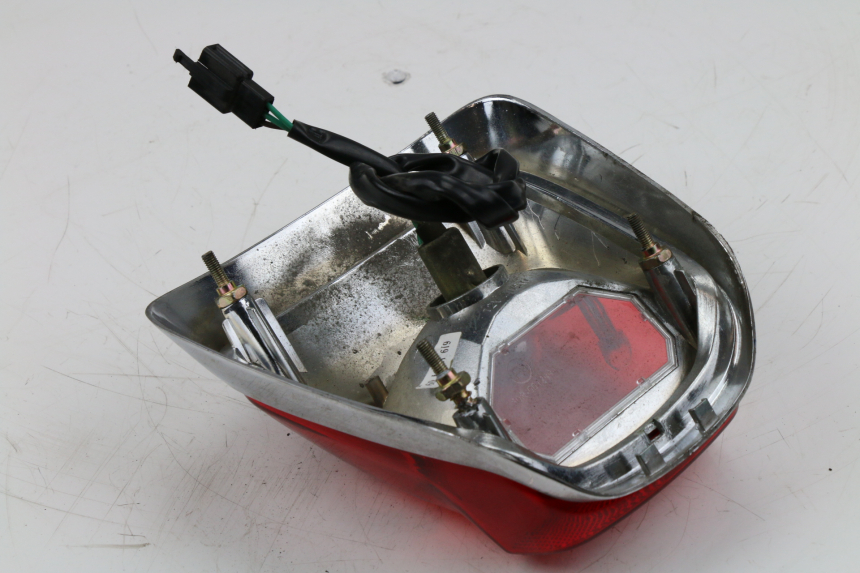 photo de FEU ARRIERE SYM FIDDLE 2 S 125 (2012 - 2014)