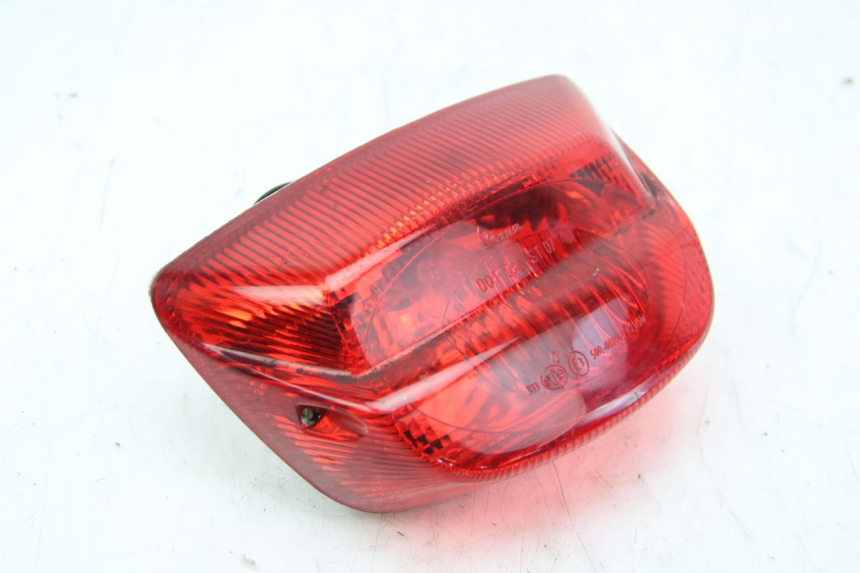 photo de FEU ARRIERE PIAGGIO VESPA S 2T 50 (2007 - 2014)