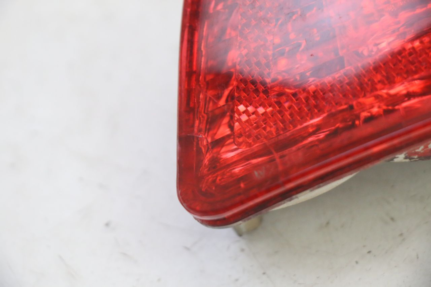 photo de FEU ARRIERE PIAGGIO X9 EVOLUTION 125 (2003 - 2007)