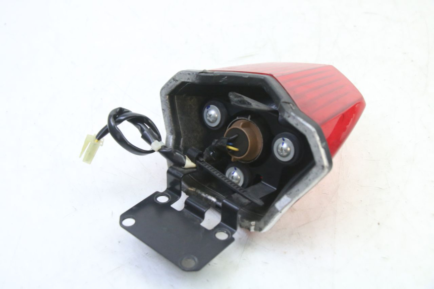 photo de FEU ARRIERE YAMAHA XJ6 ABS 600 (2008 - 2016)