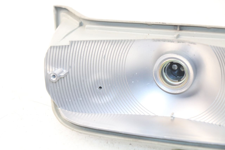 photo de FEU ARRIERE YAMAHA XJ600 XJ DIVERSION 600 (1992 - 1997)