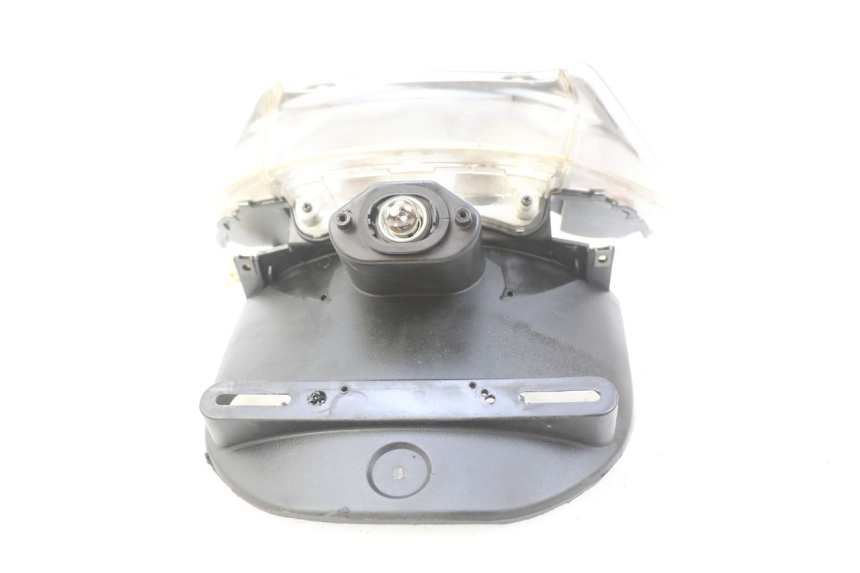 photo de FEU ARRIERE YAMAHA XP T-MAX TMAX ABS 500 (2004 - 2007)