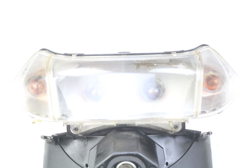 photo de FEU ARRIERE YAMAHA XP T-MAX TMAX ABS 500 (2004 - 2007)
