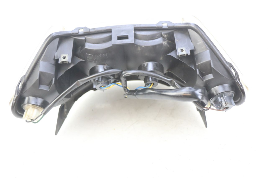 photo de FEU ARRIERE YAMAHA XP T-MAX TMAX ABS 500 (2004 - 2007)
