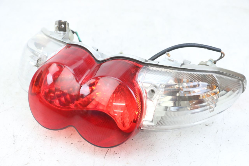 photo de FEU ARRIERE YAMAHA NEO'S NEOS 2T EASY 50 (2013 - 2016)