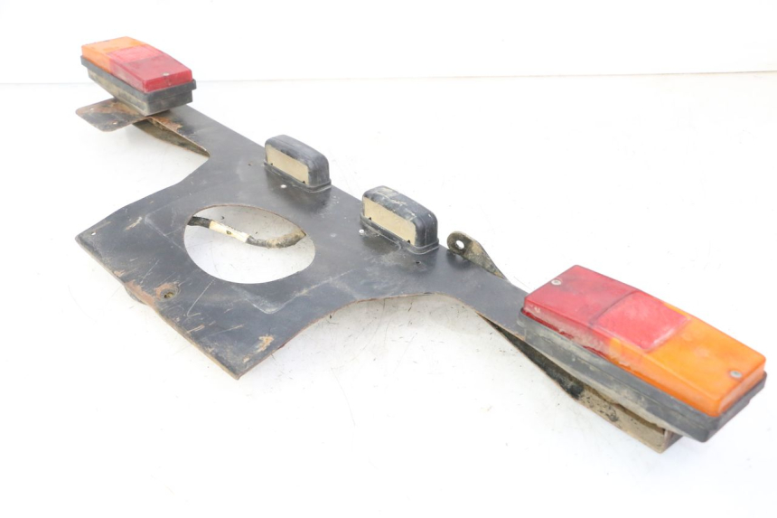 photo de FEU ARRIERE YAMAHA YFM GRIZZLY 550 (2008 - 2015)