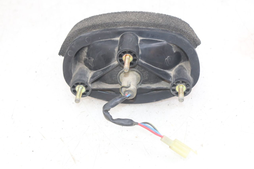 photo de FEU ARRIERE YAMAHA YZF R THUNDERCAT 600 (1996 - 2003)