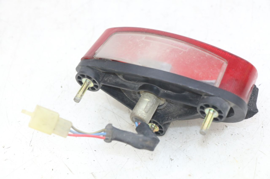 photo de FEU ARRIERE YAMAHA YZF R THUNDERCAT 600 (1996 - 2003)