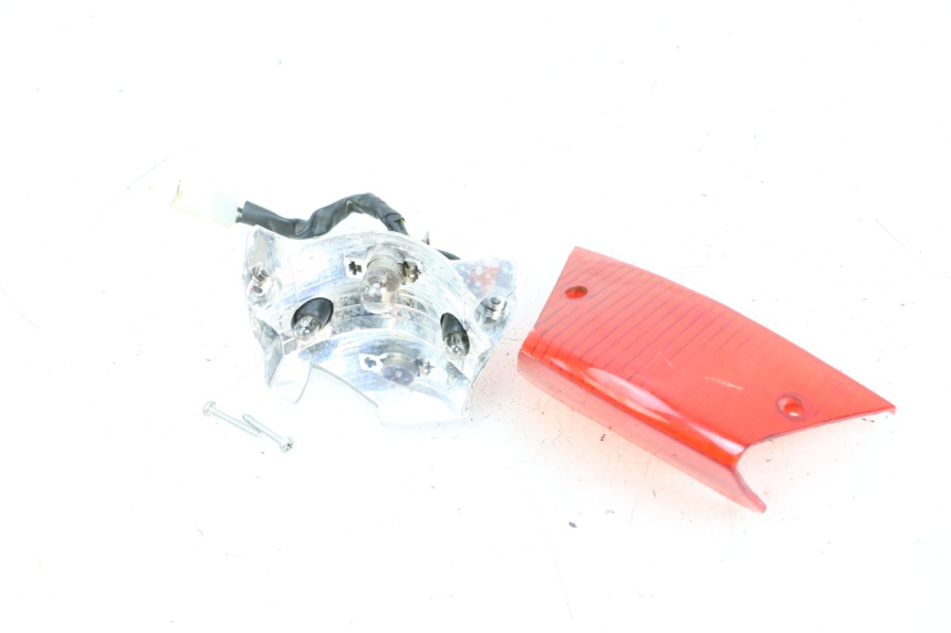 photo de FEU ARRIERE PIAGGIO ZIP 4T 50 (2018 - 2020) - Détail de la pièce