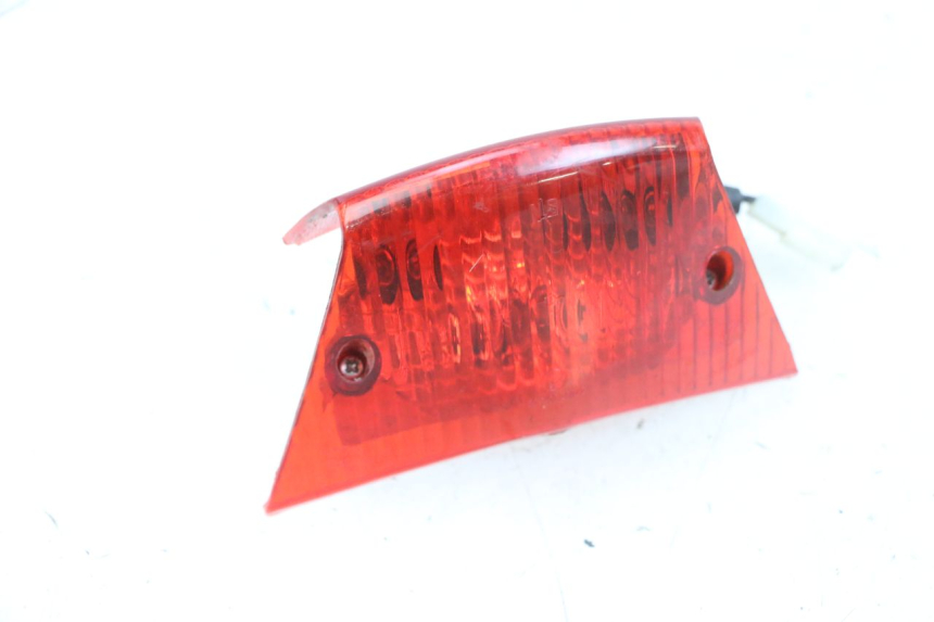 photo de FEU ARRIERE PIAGGIO ZIP 4T 50 (2018 - 2020) - Autre angle de vue