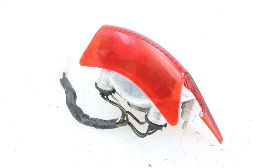 photo de FEU ARRIERE PIAGGIO ZIP 4T 50 (2018 - 2020) - Gros plan technique