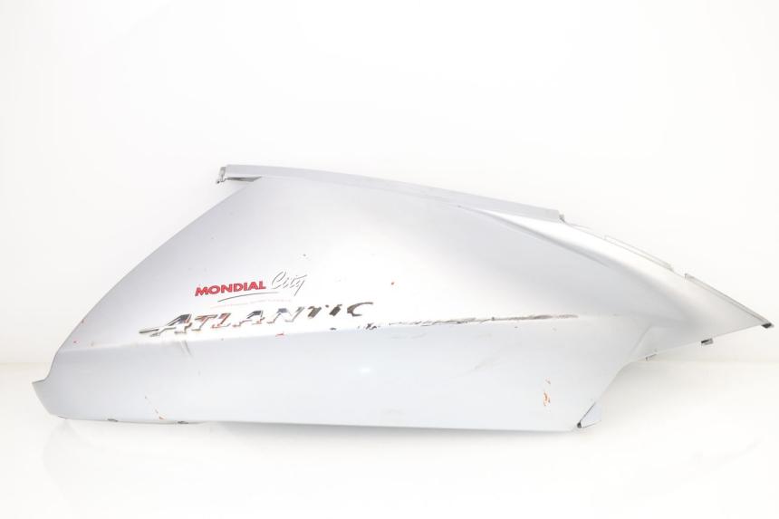 photo de FLANC ARRIERE DROIT APRILIA ATLANTIC 125 (2003 - 2009)