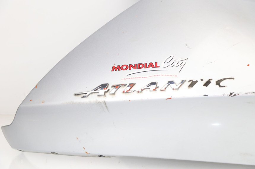 photo de FLANC ARRIERE DROIT APRILIA ATLANTIC 125 (2003 - 2009)