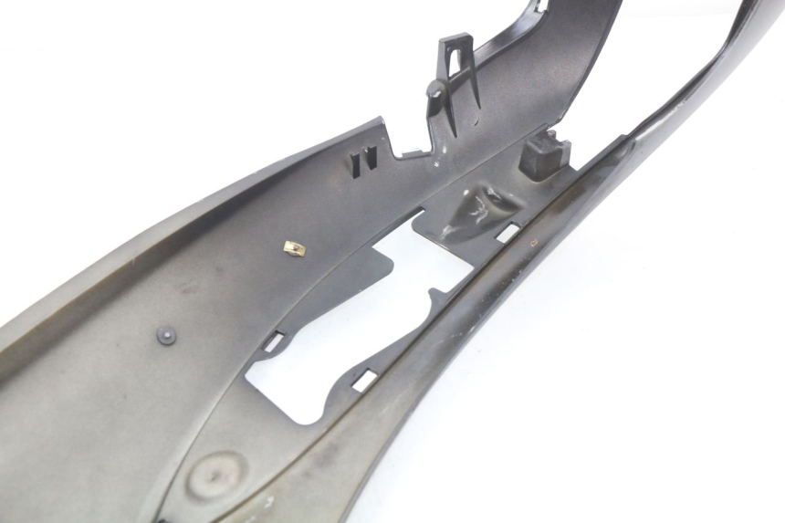 photo de FLANC ARRIERE DROIT PIAGGIO BEVERLY 125 (1998 - 2005)