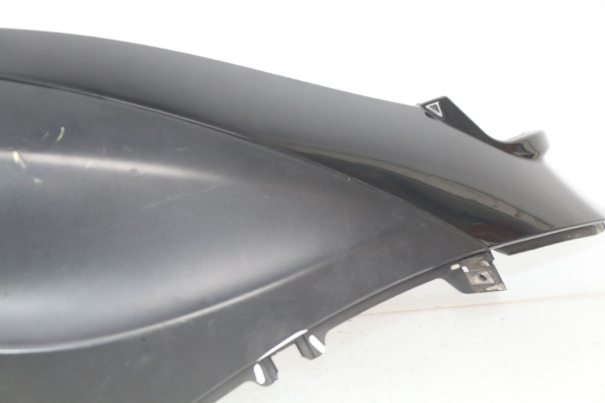 photo de FLANC ARRIERE DROIT PIAGGIO BEVERLY 125 (2010 - 2015)