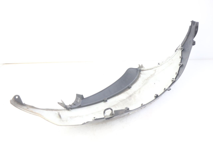 photo de FLANC ARRIERE DROIT PIAGGIO BEVERLY 125 (2010 - 2015)