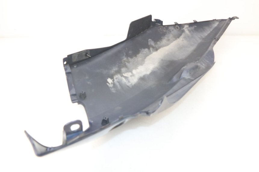 photo de FLANC ARRIERE DROIT SUZUKI BURGMAN 650 (2002 - 2004)